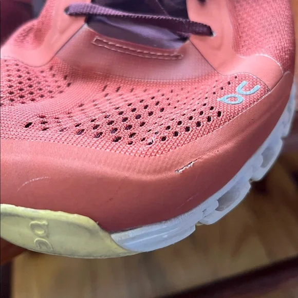 On Cloud Running Men’s Sneakers Size 10 - Picture 12 of 16